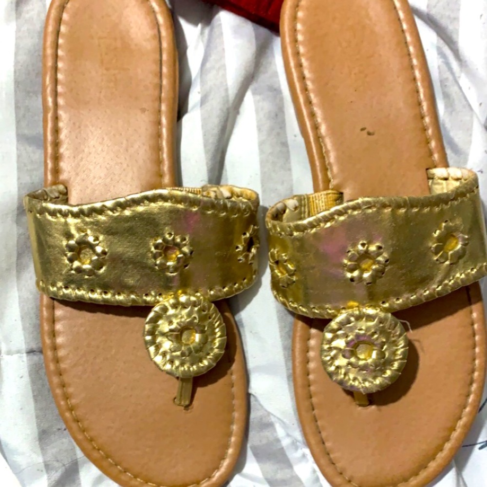 size small palm sandals